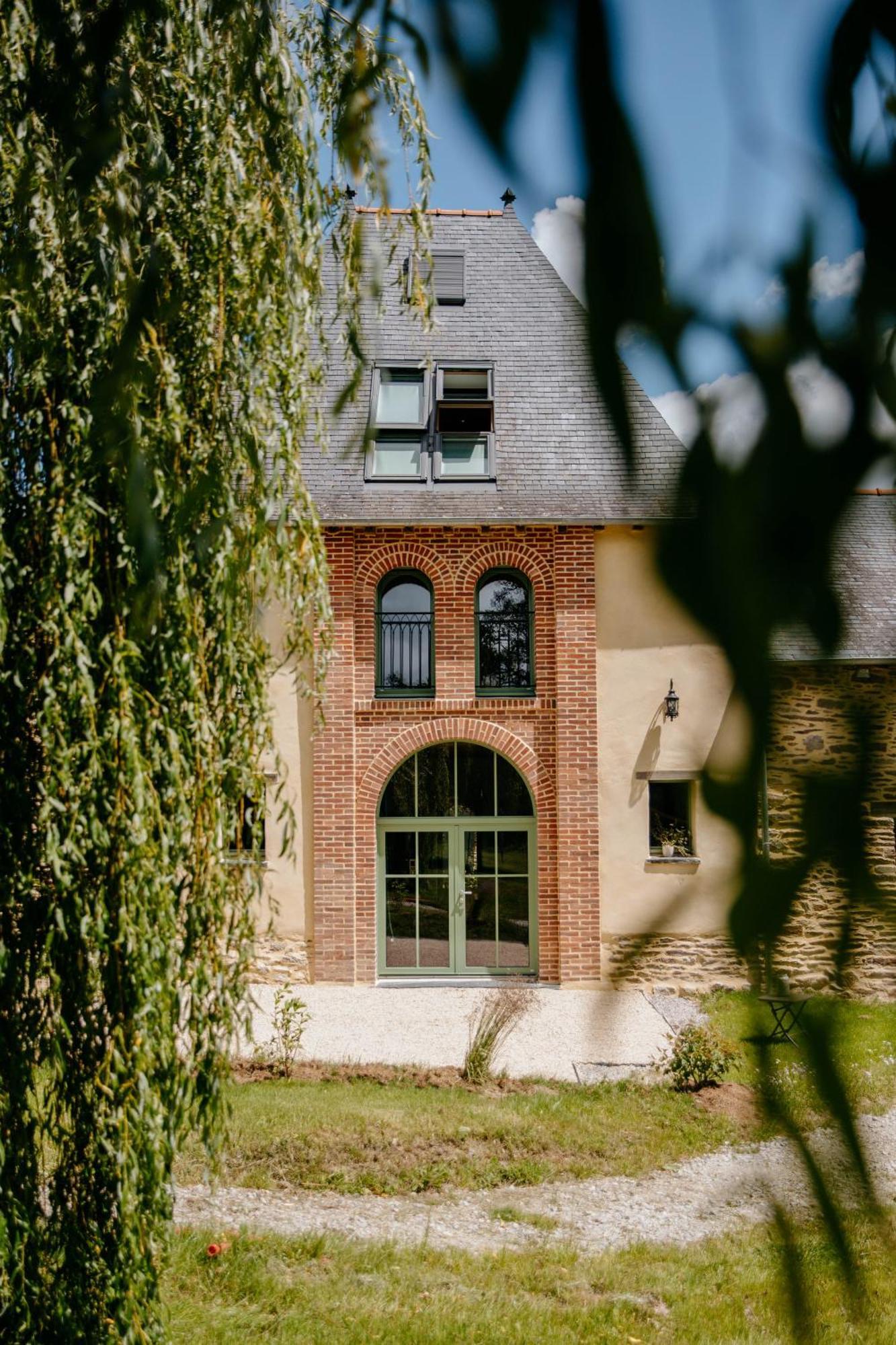 Hotel Les Bucoliques De La Noe à Goven Extérieur photo